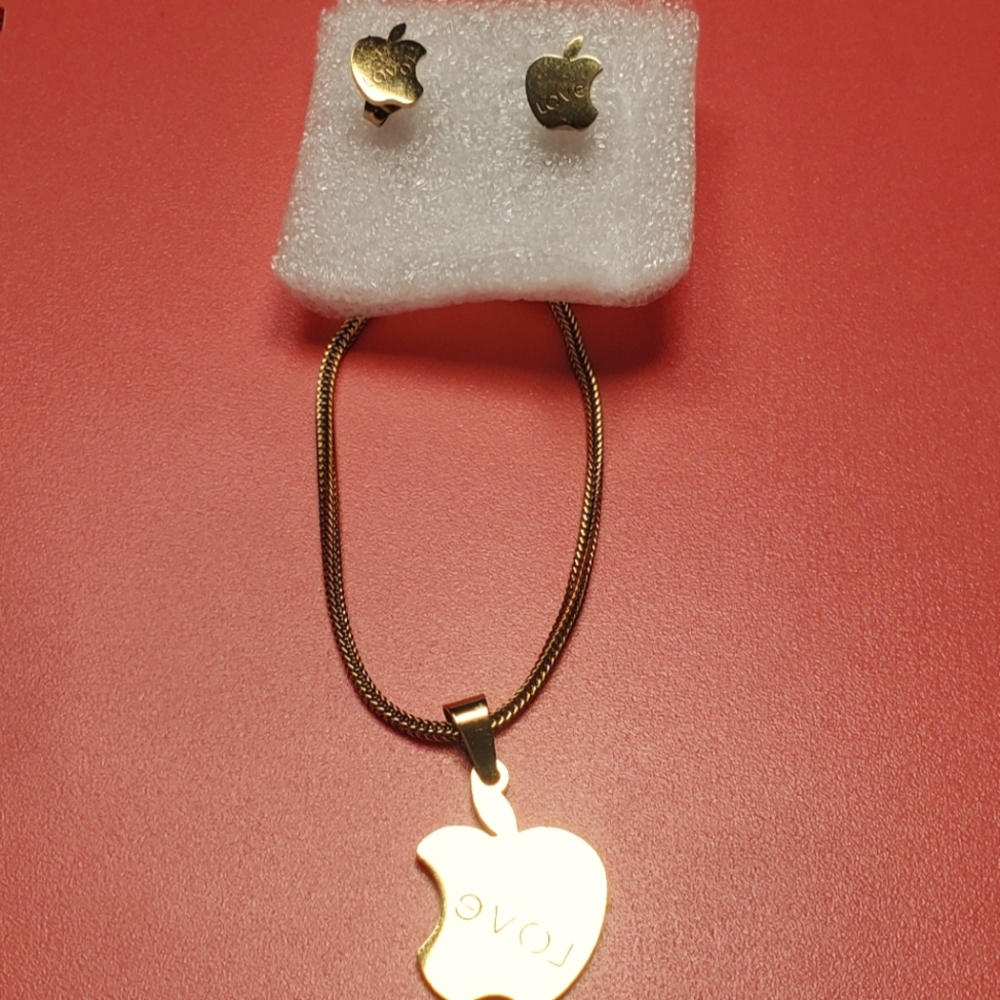 Apple  Necklace